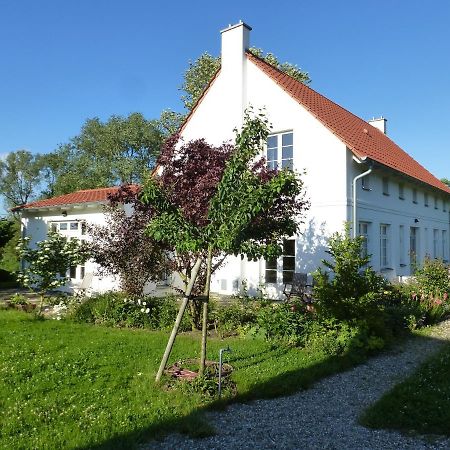 Traumhaftes Luxus-Ferienhaus Warnkenhagen  Екстериор снимка
