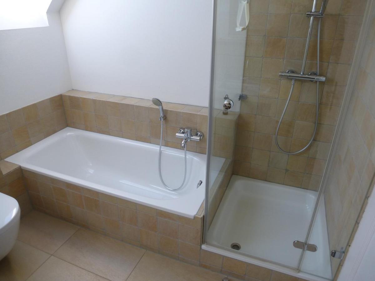 Traumhaftes Luxus-Ferienhaus Warnkenhagen  Екстериор снимка